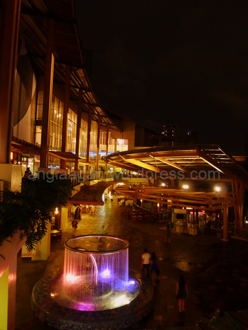 Makati's Greenbelt 3 – Mall…Park…Garden… – Rambler Sans Égal